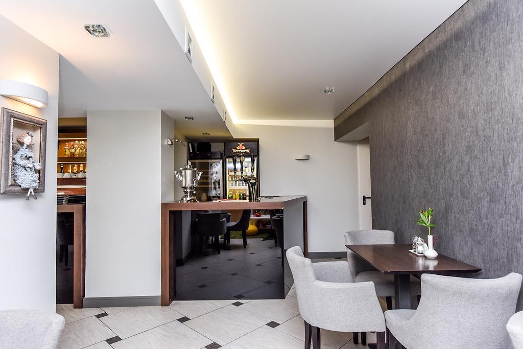 Muza Hotel 팔랑가 외부 사진
