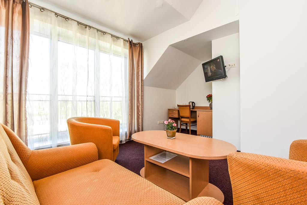 Muza Hotel 팔랑가 외부 사진